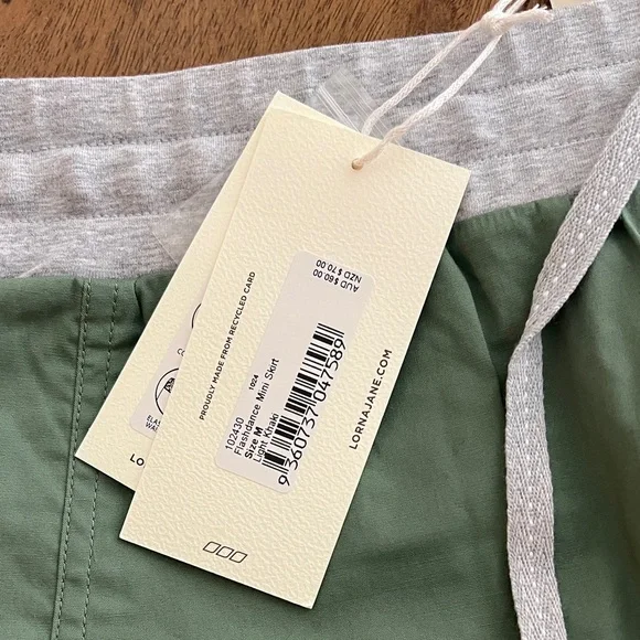 Lorna Jane Flashdance mini skirt - Picture 8 of 13